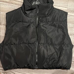 Women's Black Puffer Vest